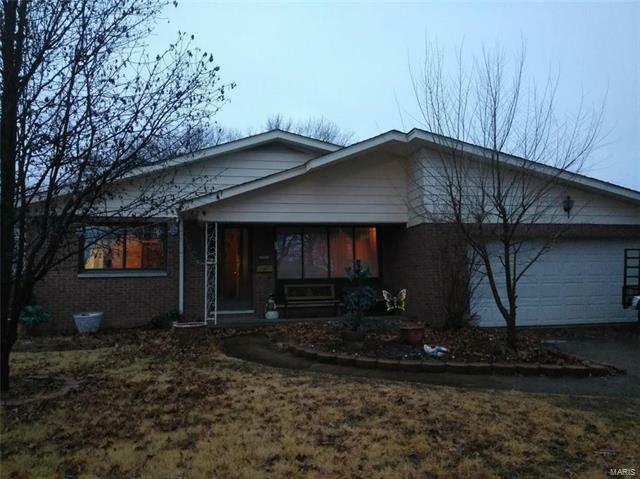 Property Photo: 3221 Colgate Place 62040