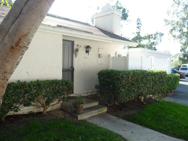 Property Photo:  1411 Caminito Septimo  CA 92007 