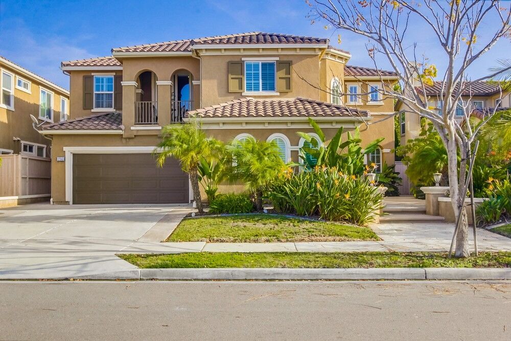 Property Photo: 17043 Sienna Ridge Dr CA 92127