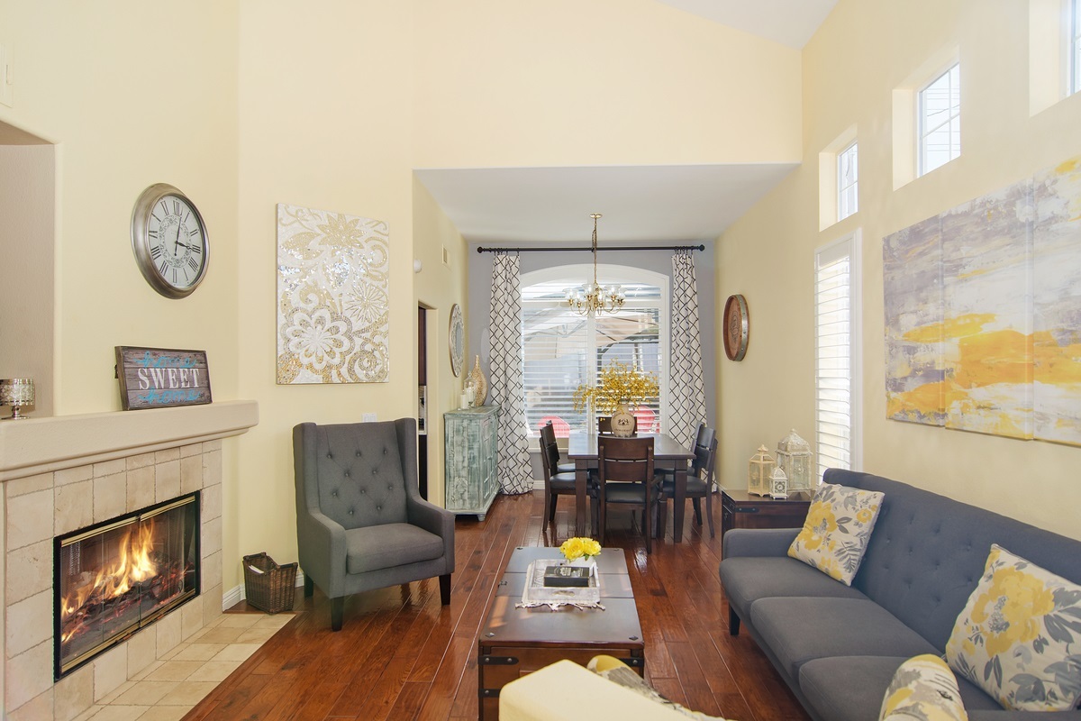 Property Photo: 425 Prairie Rose Way CA 92078