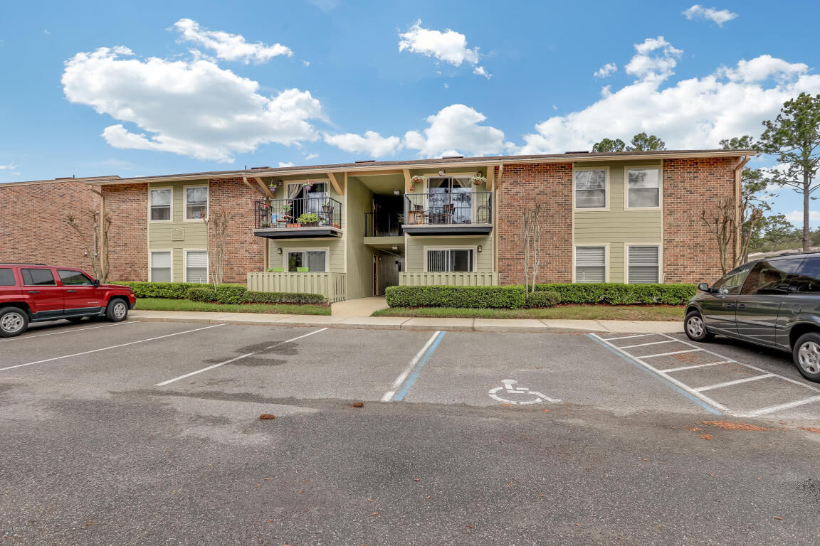 Property Photo:  3737 Loretto Road 706  FL 32223 