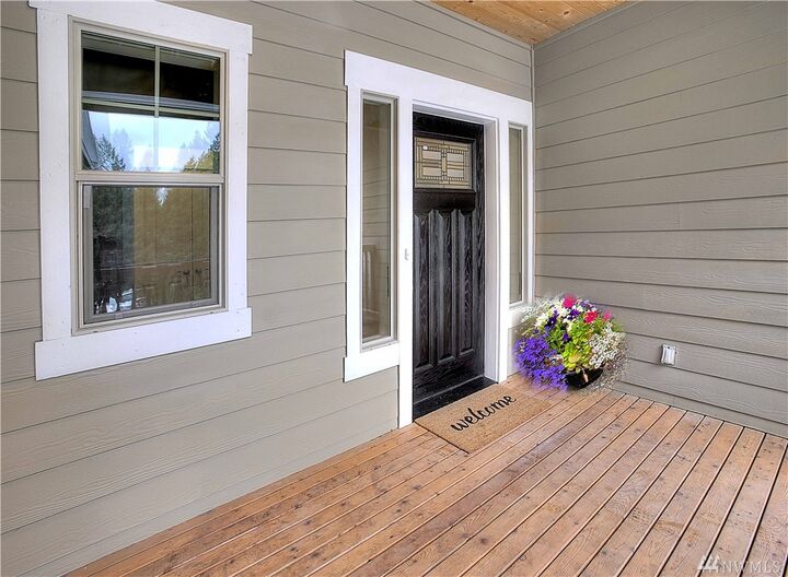 Property Photo: 7606 Artondale Dr NW WA 98335