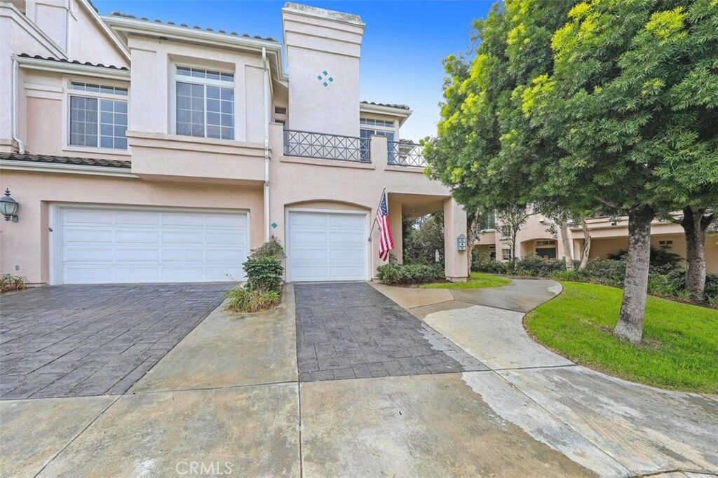Property Photo: 93 Shorebreaker Drive CA 92677