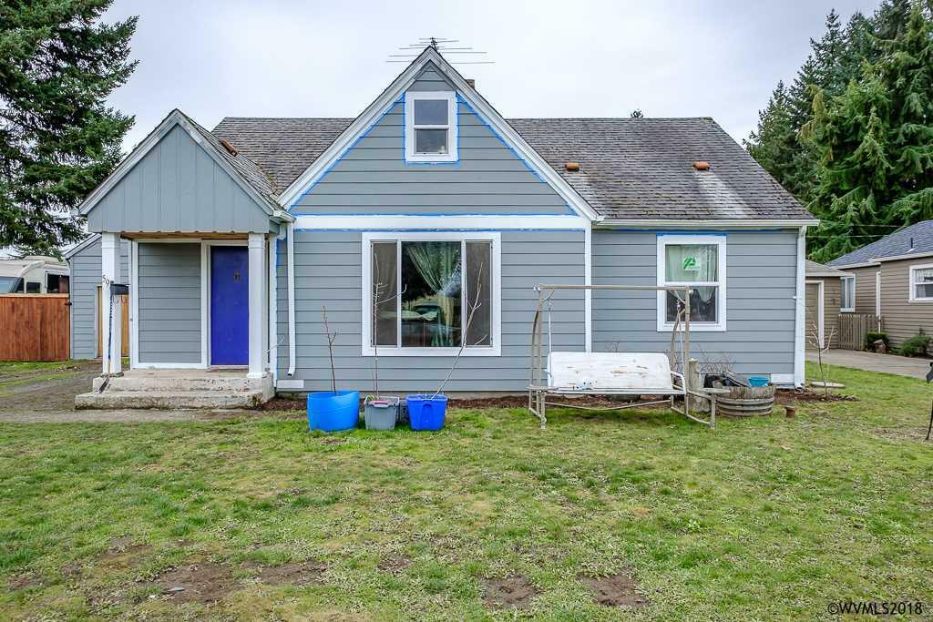 Property Photo:  590 Evans Dr  OR 97355 