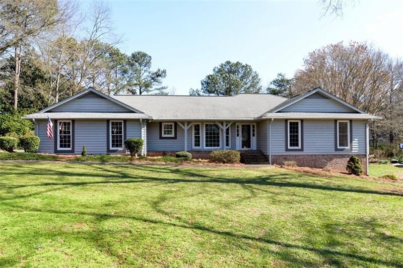 Property Photo: 210 Saddle Horn Circle 30076