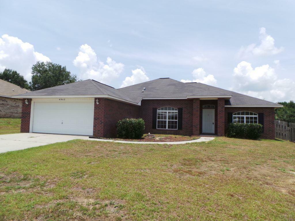 Property Photo:  4942 Cedar Creek Ct  FL 32571 