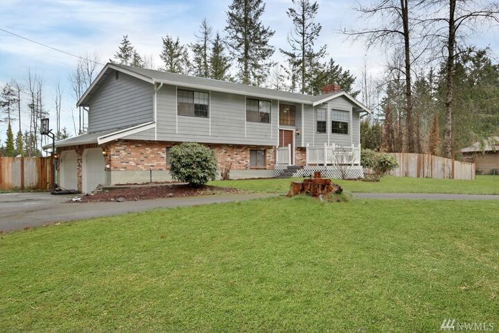 Property Photo: 6707 241 St E WA 98338