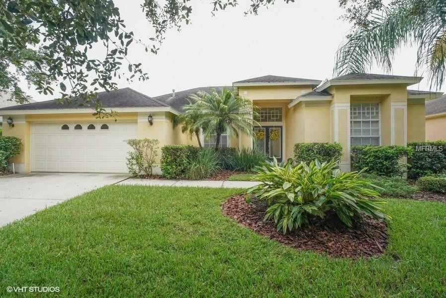 Property Photo:  10212 Quails Landing Avenue  FL 33647 