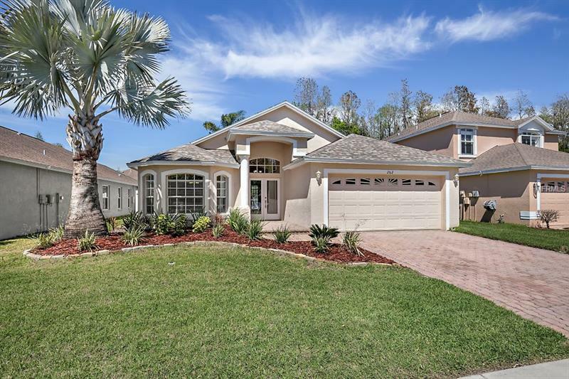 Property Photo:  262 Arbor Woods Circle  FL 34677 