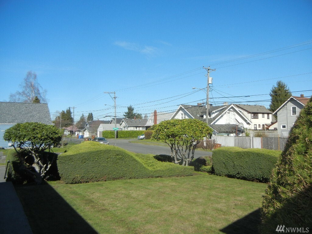 Property Photo:  2902 N 12th St  WA 98406 