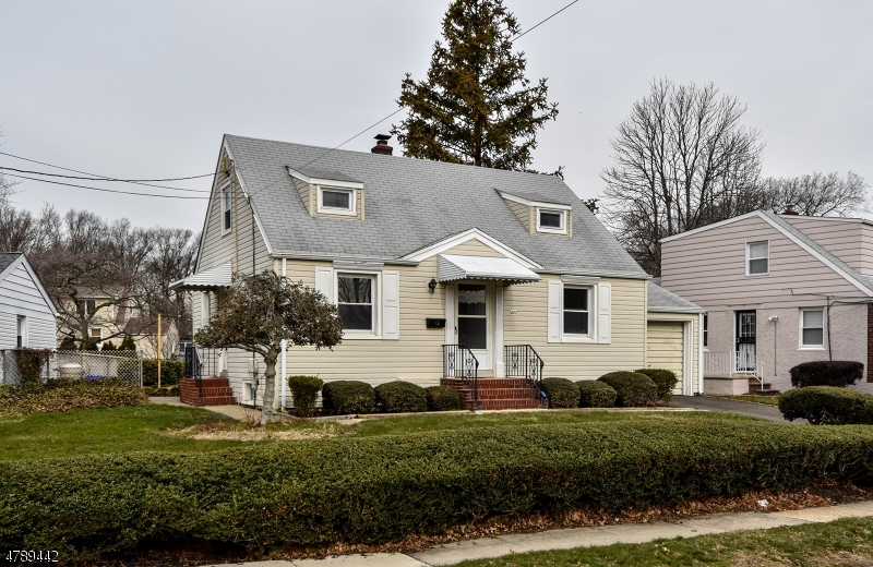 Property Photo:  422 Brookside Dr  NJ 07203 