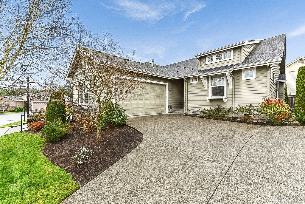 Property Photo:  13333 Mahonia Place NE  WA 98053 