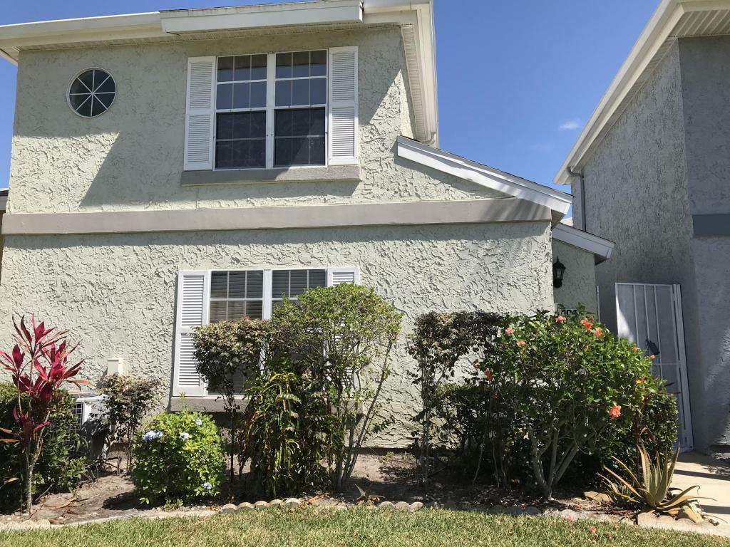 Property Photo:  1445 Malibu Circle NE  FL 32905 