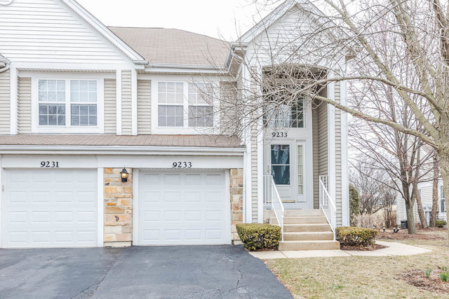 Property Photo: 9233 Brockton Lane B IL 60016