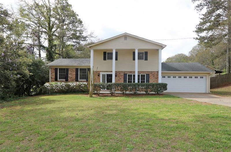 Property Photo: 211 Church Road SW 30060