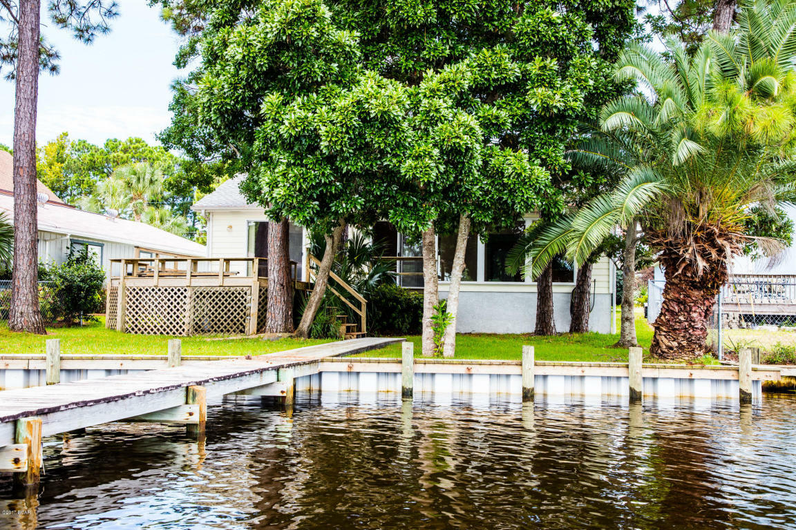 Property Photo: 7014 S Lagoon FL 32408