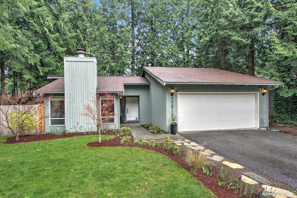 Property Photo:  22812 NE 22nd St  WA 98074 