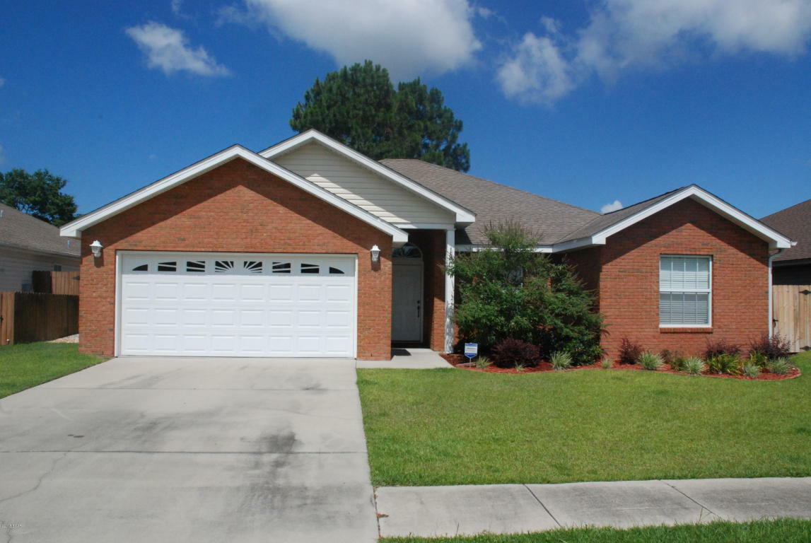 Property Photo: 1803 Shanun Court FL 32405