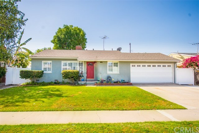 Property Photo:  520 W Porter Avenue  CA 92832 