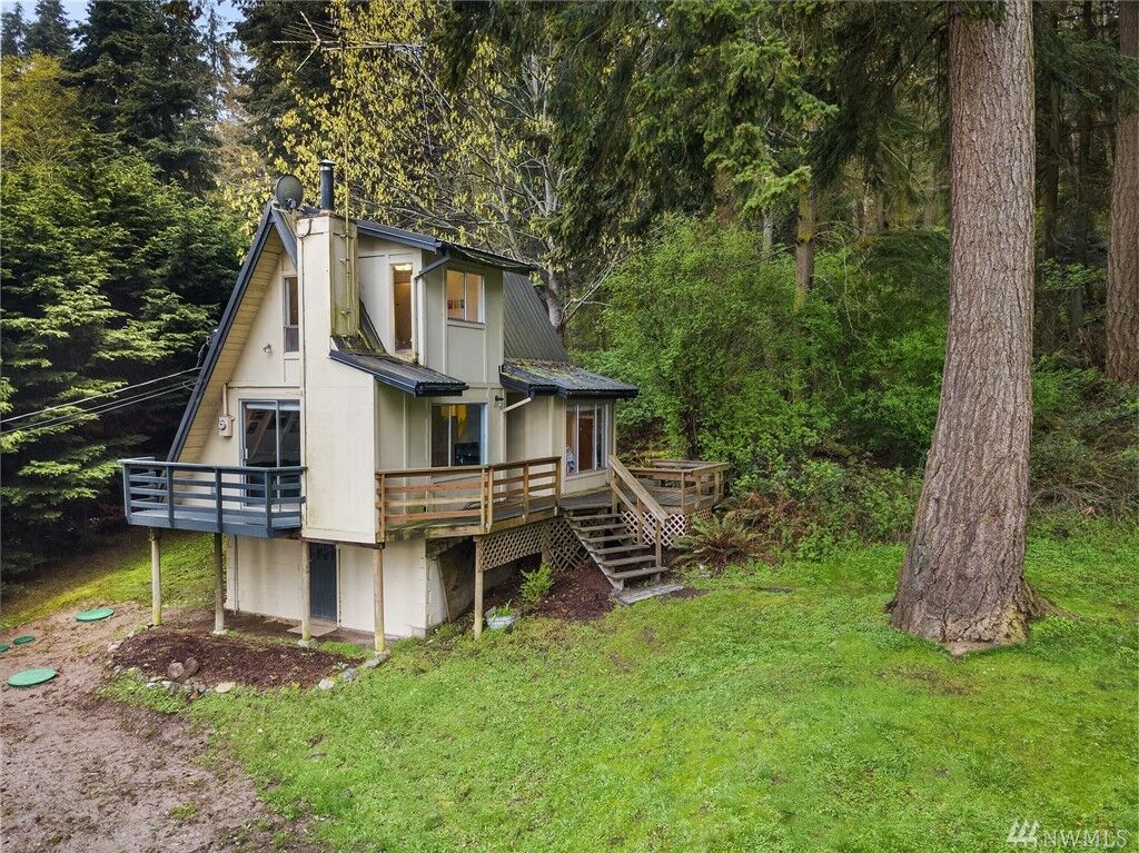 Property Photo: 5169 Anglers Haven Dr WA 98277
