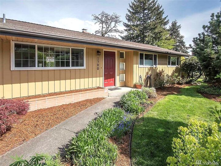 1500 Blaine Ave NE  Renton WA 98056 photo