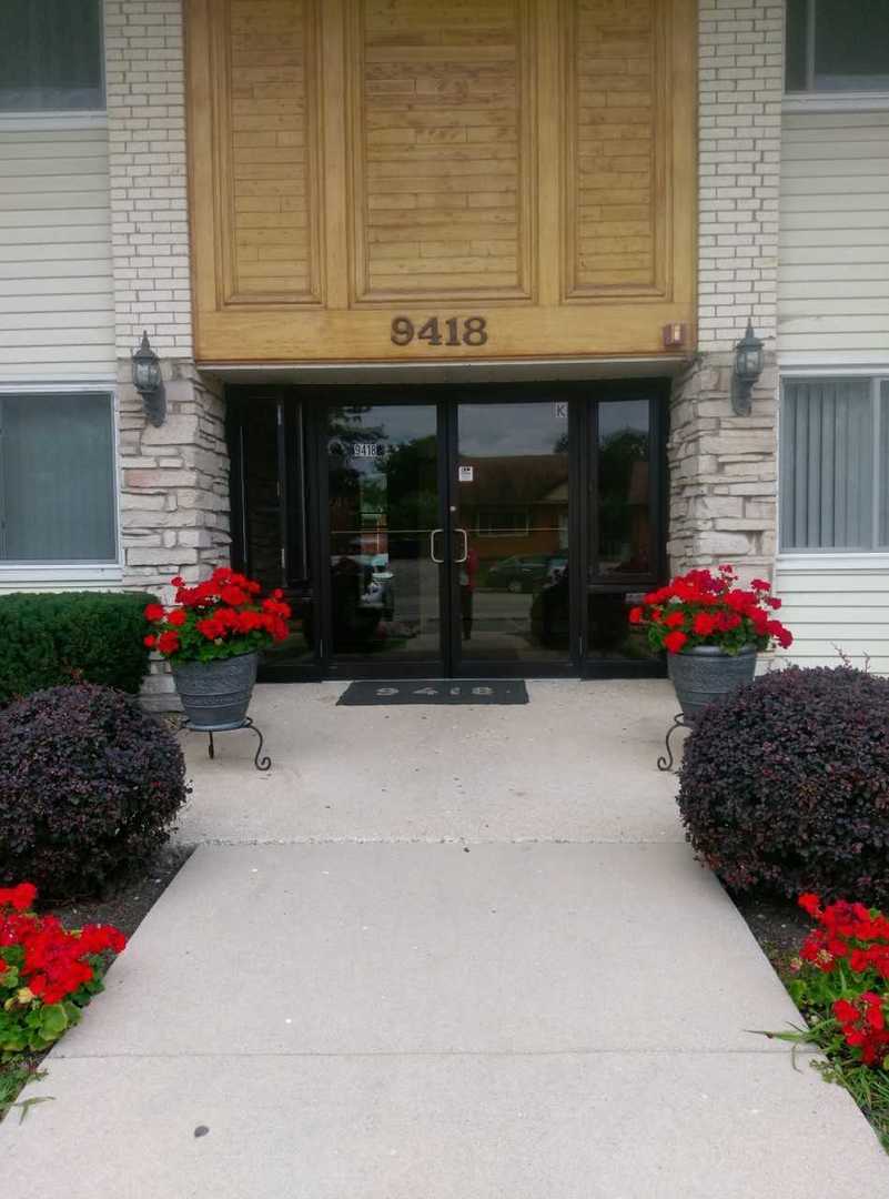 Property Photo:  9418 Dee Road 1H  IL 60016 