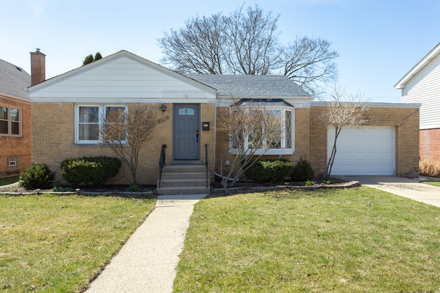 Property Photo:  8028 Oketo Avenue  IL 60714 