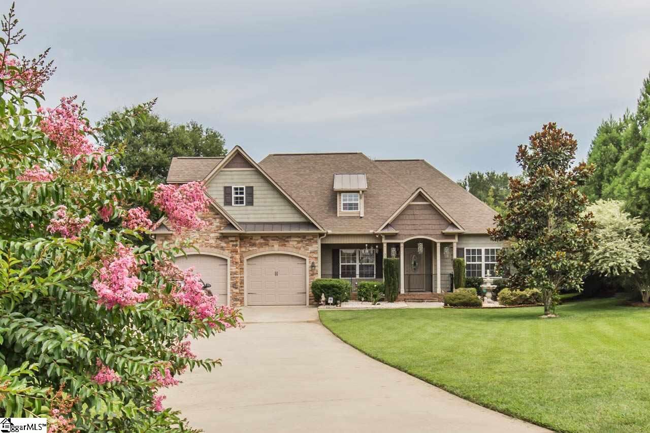 Property Photo:  335 Montego Lane  SC 29301 