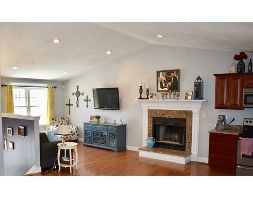 Property Photo: 1 Farm St MA 01602