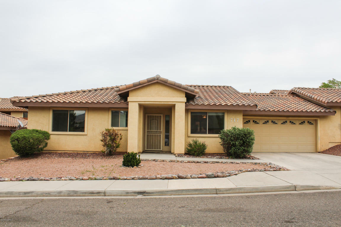 Property Photo:  717 S 16th St  AZ 86326 