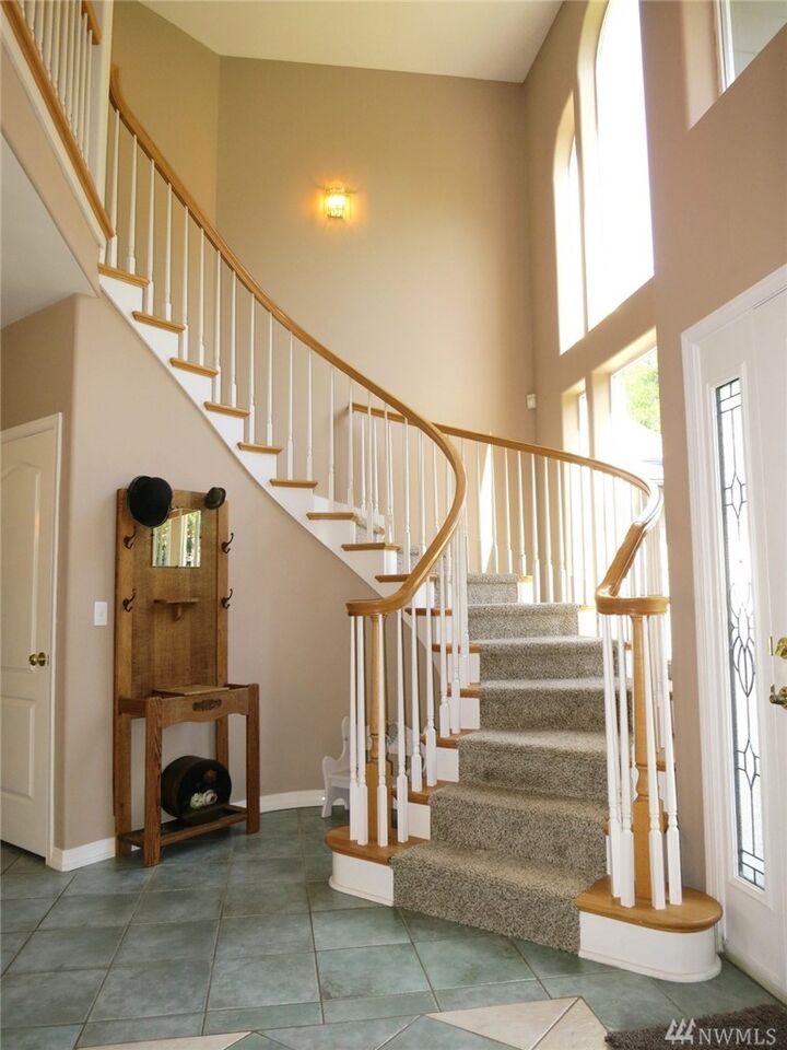 Property Photo: 17616 72nd Street NE WA 98290