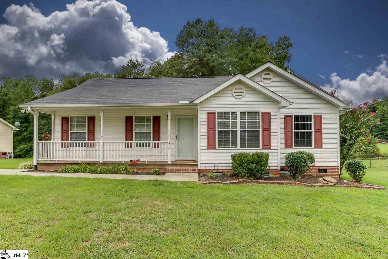 Property Photo: 214 Drewmar Lane SC 29673