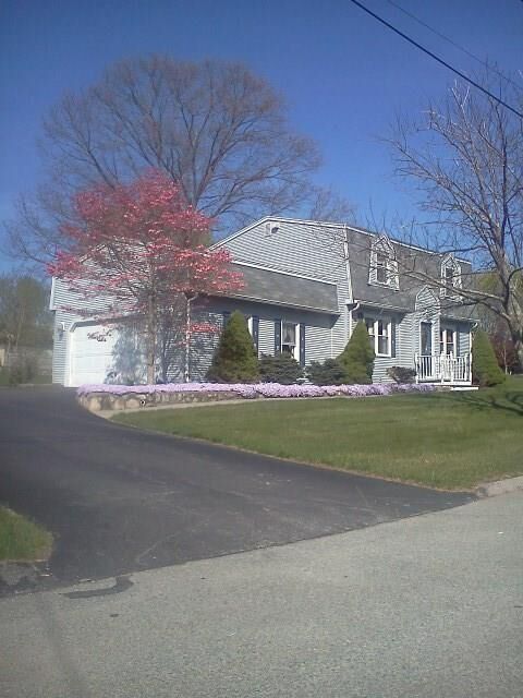 6 Christopher Dr  Smithfield RI 02828 photo