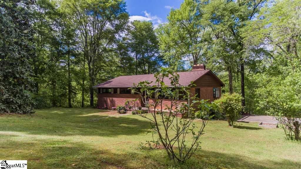 Property Photo:  151 Beacon Lane  SC 29611 