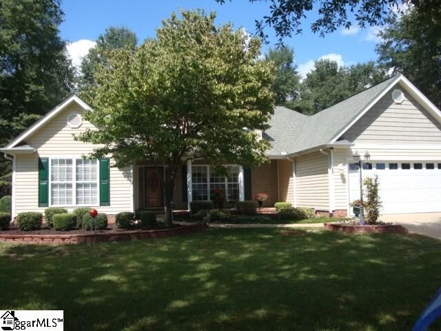 Property Photo: 162 Plemmons Road SC 29365