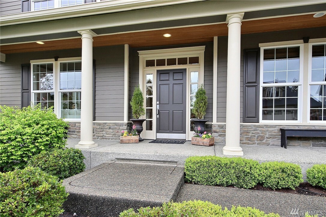 Property Photo: 27510 254th Wy SE WA 98038