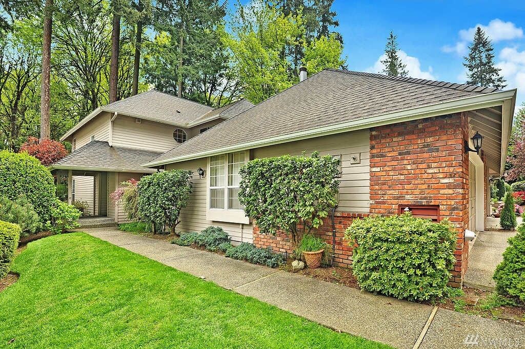 Property Photo:  8616  133rd Avenue NE  WA 98052 