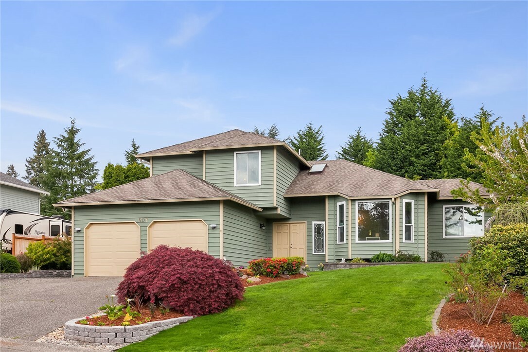 207 237th Place SW  Bothell WA 98021 photo