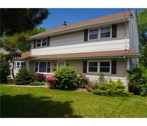 Property Photo:  400 Fairview Avenue  NJ 07067 