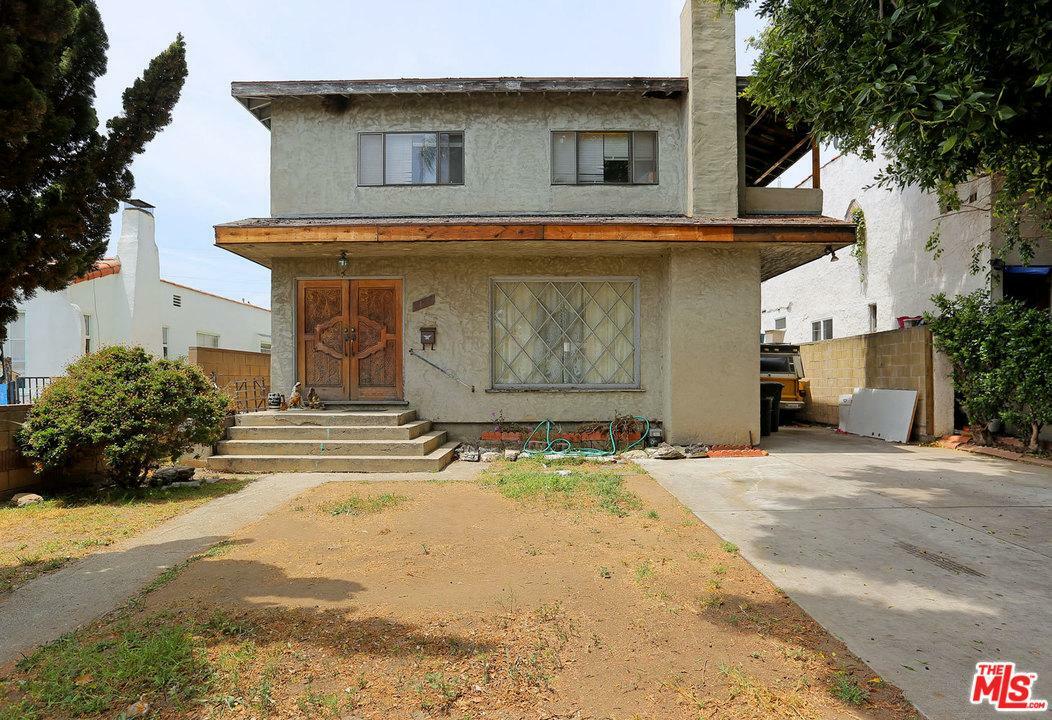 Property Photo:  4125 Mildred Ave  CA 90066 