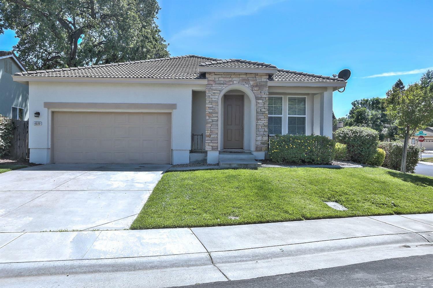 Property Photo:  4600 Bosal Court  CA 95758 