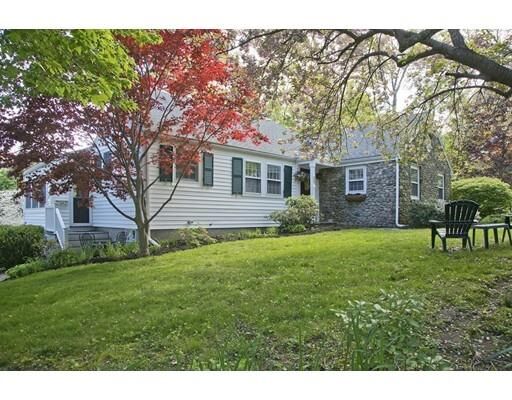 Property Photo: 20 Park View Dr MA 02043
