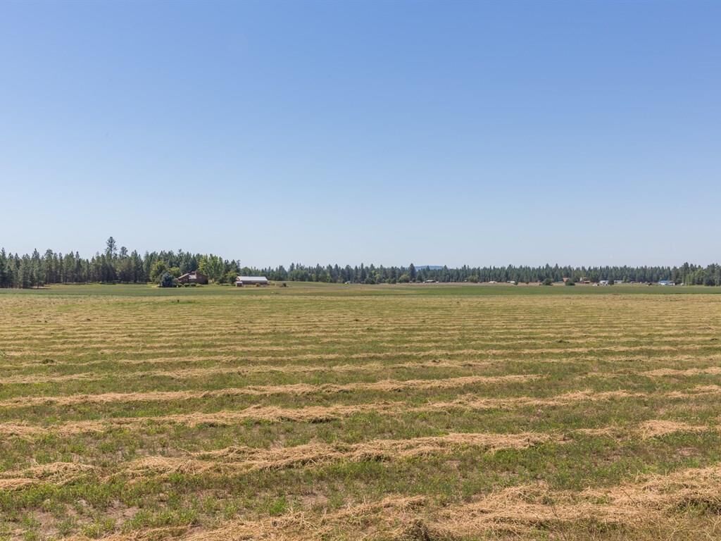 Property Photo: X N Division Rd Parcel A WA 99006