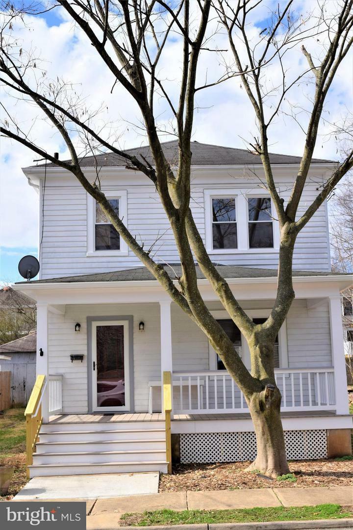 Property Photo:  604 Shepherd Street  VA 22401 