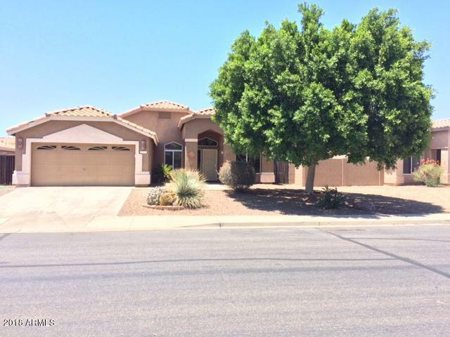 Property Photo: 816 S Del Rancho -- AZ 85208