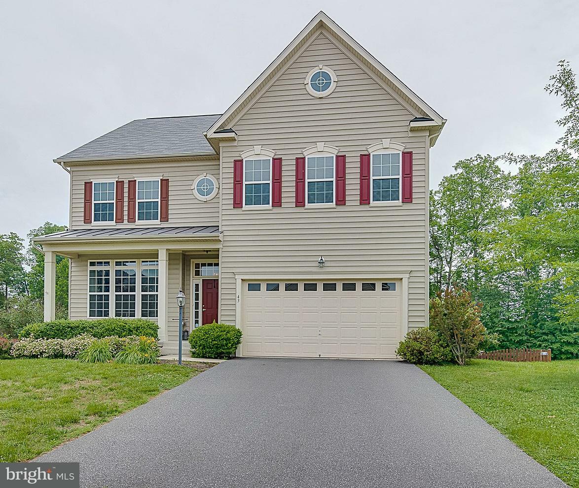 Property Photo:  43 Royal Crescent Way  VA 22406 