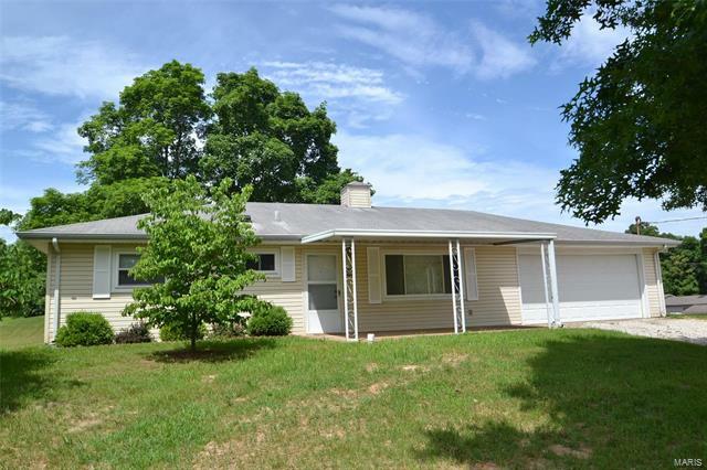 Property Photo:  21 New Sugar Creek   63026 