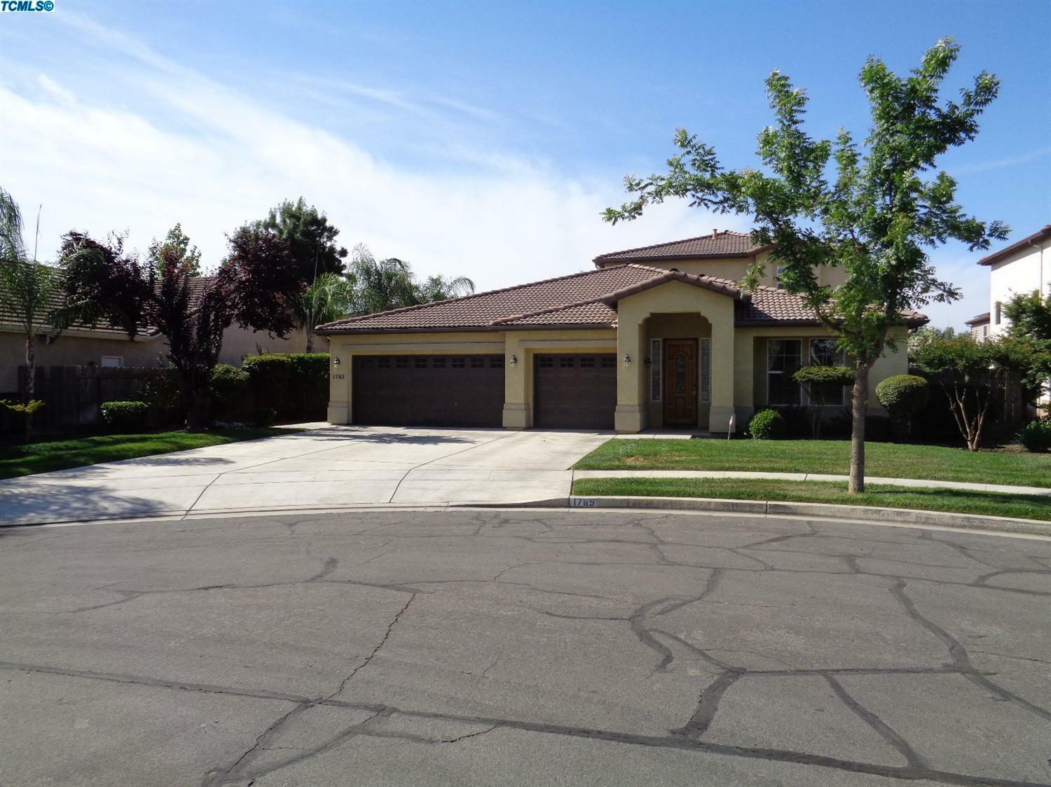 1765 Bettinelli Court  Tulare CA 93274 photo