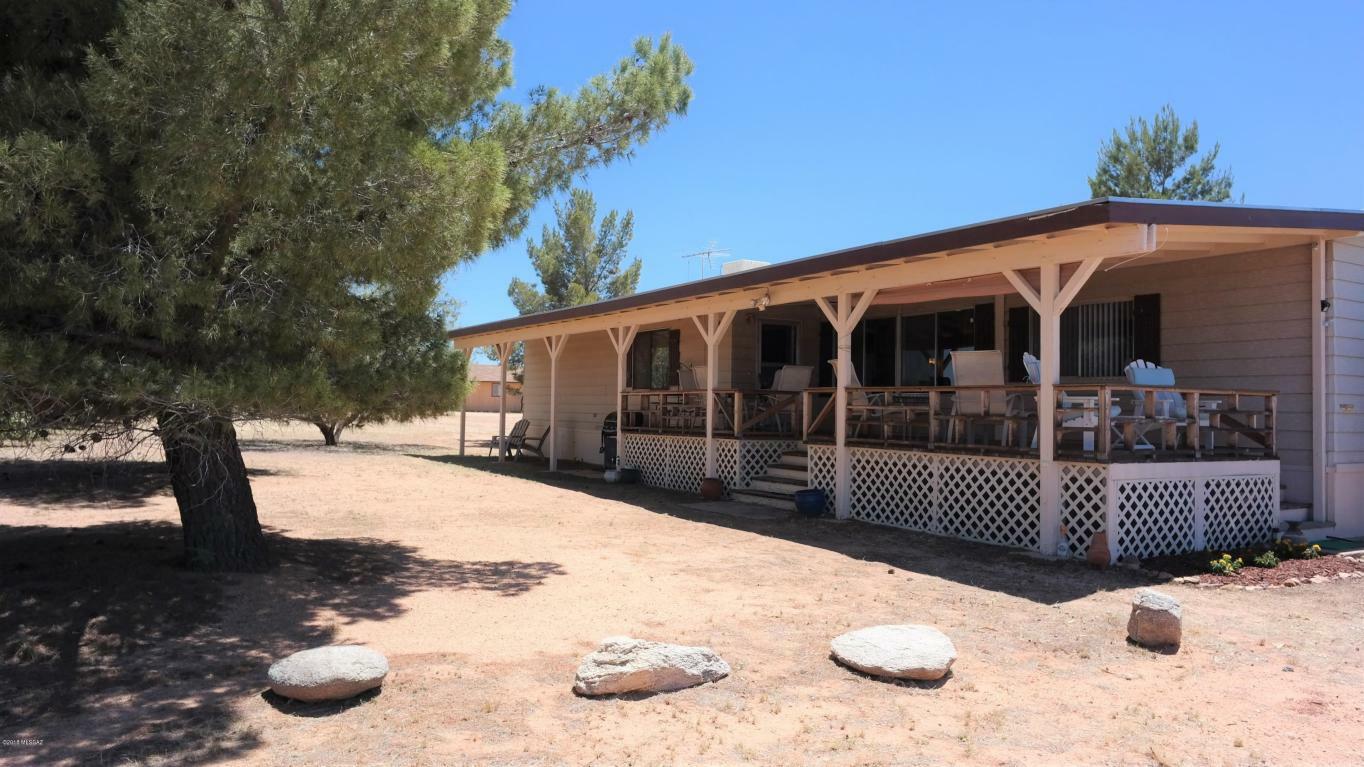 Property Photo:  24330 E Navajo Trail  AZ 85602 