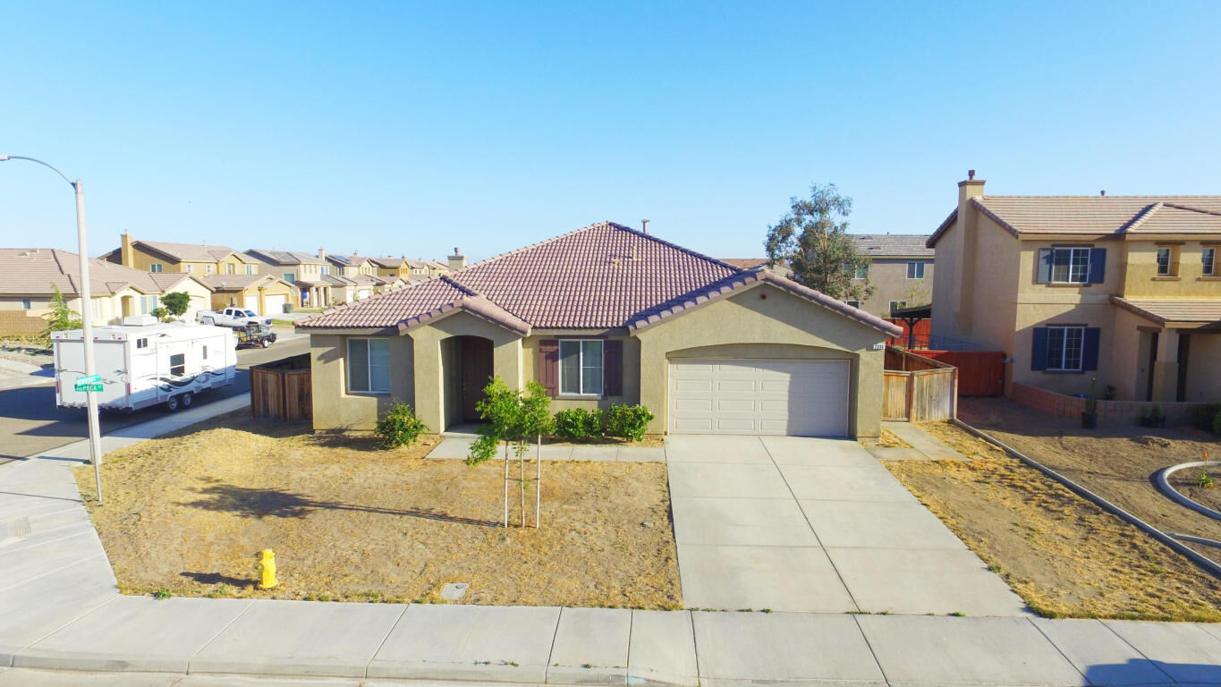 Property Photo:  2336 Alpaca Avenue  CA 93560 